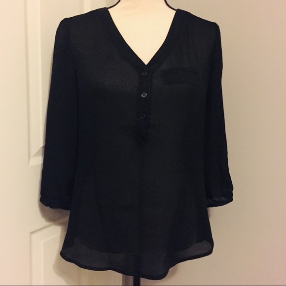 THE LIMITED Semi-Sheer 3/4 Length Sleeve Blouse - Picture 1 of 5